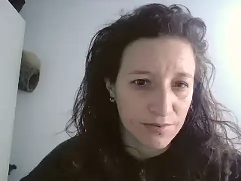 Snapshot of hanamy_joha chatting on 01.10.25 hanamy joha online show from 01.10.25