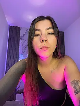 luccianagreyy online show from 04.28.26