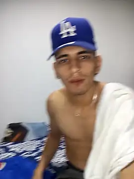 Y4NcA online show from 10.22.25