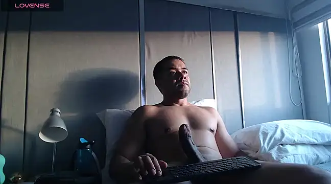 Snapshot of FaustoCock chatting on 01.26.25 FaustoCock online show from 01.26.25