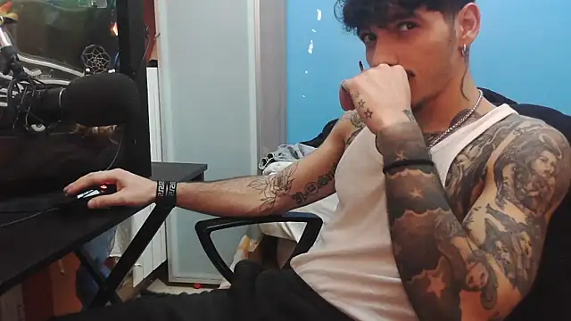 Badboyi1997 online show from 02.09.26