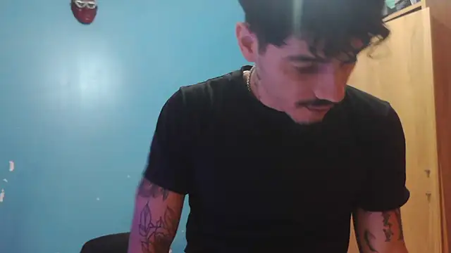 Badboyi1997 online show from 02.13.26