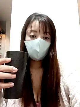 Snapshot of Mirika555 chatting on 03.17.25 Mirika555 online show from 03.17.25