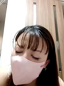 Snapshot of Mirika555 chatting on 03.20.25 Mirika555 online show from 03.20.25