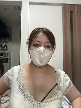 Snapshot of Mirika555 chatting on 06.28.26 Mirika555 online show from 06.28.26
