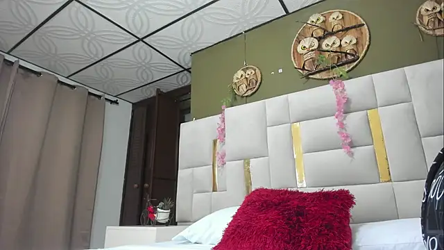 Mia scarlet69 online show from 02.25.26