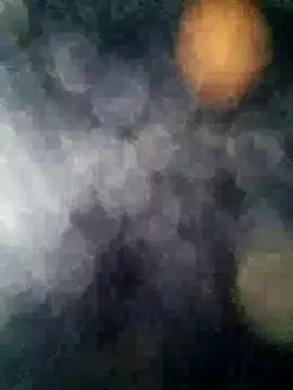 Snapshot of Raiye chatting on 11.23.25 Raiye online show from 11.23.25