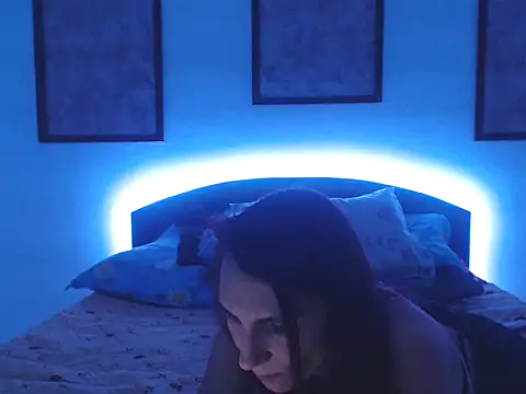 Snapshot of pussywetsquirty chatting on 01.18.26 pussywetsquirty online show from 01.18.26