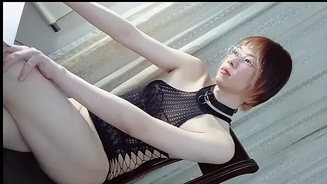 adawang1986 online show from 02.26.25