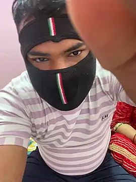 Snapshot of mickey_love chatting on 03.01.25 mickey love online show from 03.01.25