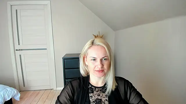 Snapshot of Alicee_Gracee chatting on 02.26.25 Alicee Gracee online show from 02.26.25