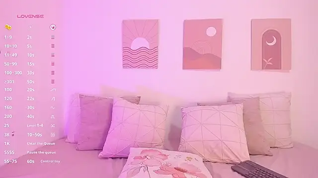 Mia Heartt online show from 03.15.25