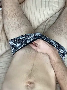 Snapshot of mertt3457 chatting on 02.22.25 mertt3457 online show from 02.22.25