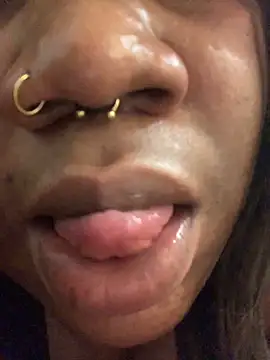 bonbonaumiel online show from 12.25.24