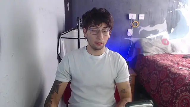 Dereck Dickson online show from 12.02.25