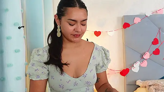 AshiaEkta1 online show from 02.17.26