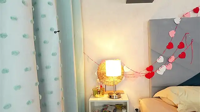 AshiaEkta1 online show from 02.18.26