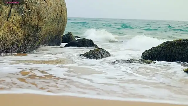  sex in paradise  online show from 12.04.24