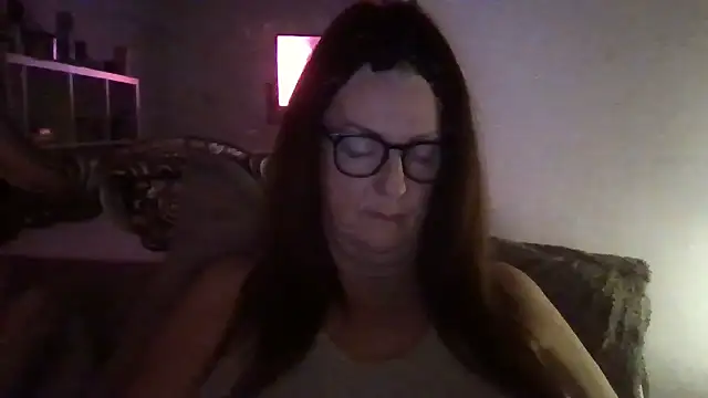 Tillieuk online show from 02.06.26