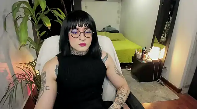 ShiiraVelkor online show from 03.05.25