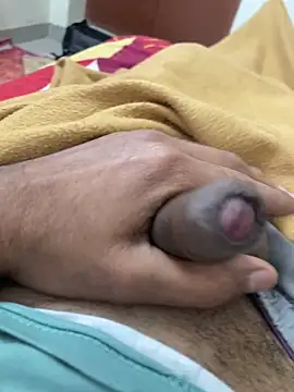 Snapshot of satrr_xxx chatting on 02.14.25 satrr xxx online show from 02.14.25