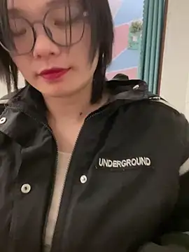 Snapshot of Bella0815 chatting on 03.01.25 Bella0815 online show from 03.01.25