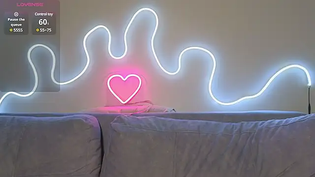 Snapshot of CutiePie3 chatting on 03.16.25 CutiePie3 online show from 03.16.25