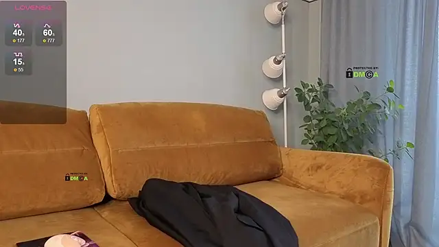 Snapshot of Your_dream_Alice chatting on 03.06.25 Your dream Alice online show from 03.06.25