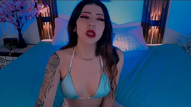 AmyHE online show from 10.12.25