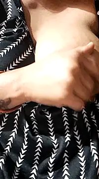 Hot-Anuska online show from 02.16.25