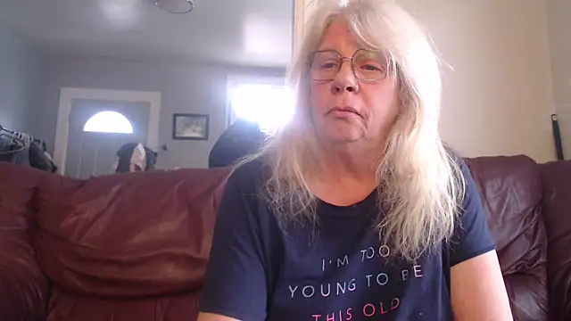 canadiancougar1965 online show from 02.27.25