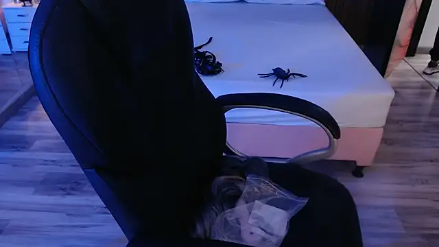 Sam mansson66 online show from 10.02.25