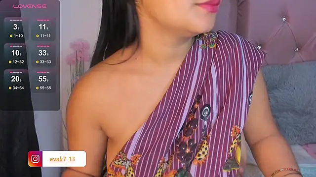 Snapshot of shara_queen1 chatting on 02.05.26 shara queen1 online show from 02.05.26