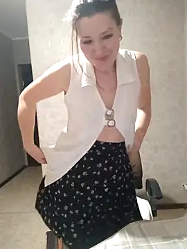 VselenaSun402 online show from 02.10.25