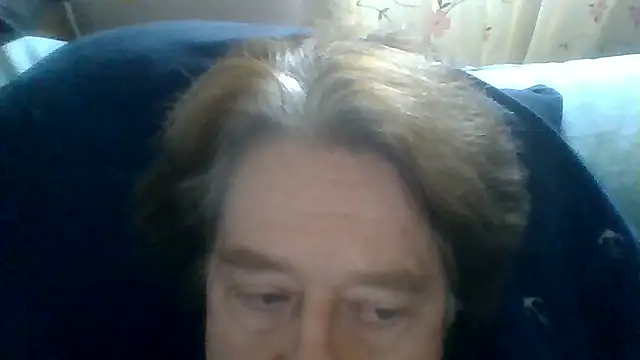Snapshot of frankie7inch chatting on 06.20.26 frankie7inch online show from 06.20.26