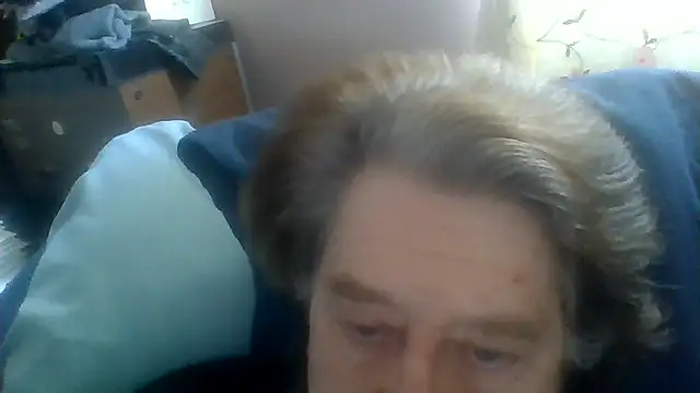 Snapshot of frankie7inch chatting on 07.12.26 frankie7inch online show from 07.12.26