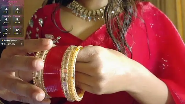 Snapshot of Only_hunny chatting on 02.11.26 Only hunny online show from 02.11.26