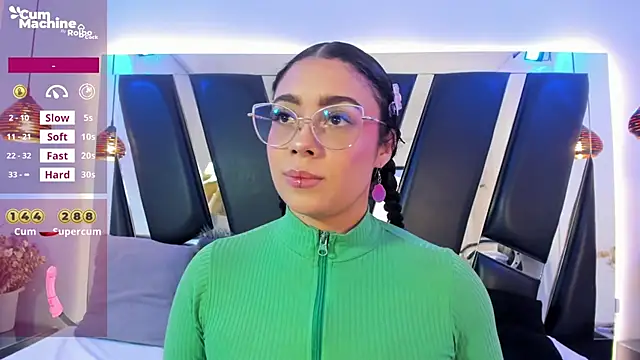 antonelllepiercee online show from 11.04.25