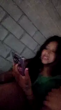 Snapshot of Karol-kamila19 chatting on 12.03.24 Karol-kamila19 online show from 12.03.24