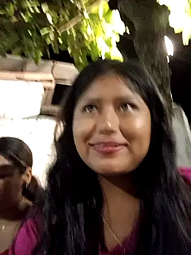 Snapshot of Karol-kamila19 chatting on 12.04.24 Karol-kamila19 online show from 12.04.24