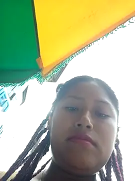 Snapshot of Karol-kamila19 chatting on 01.15.25 Karol-kamila19 online show from 01.15.25