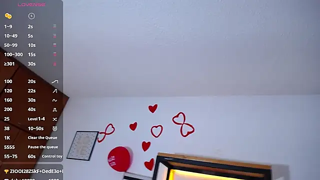 Snapshot of Lea_velle chatting on 03.04.25 Lea velle online show from 03.04.25