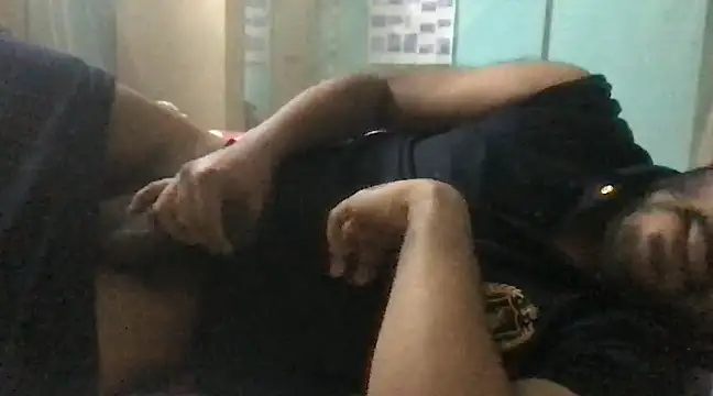 Snapshot of bigdomdaddy4bitch chatting on 01.21.25 bigdomdaddy4bitch online show from 01.21.25