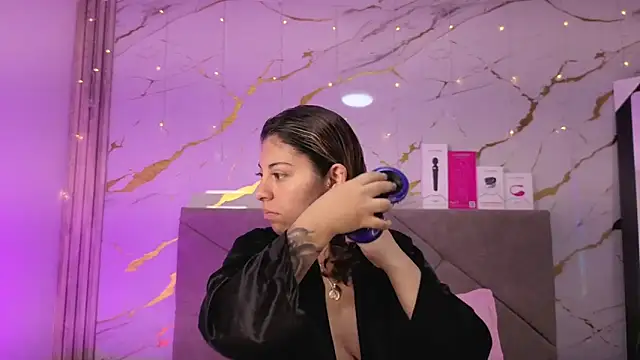 agatha 97  online show from 04.18.26