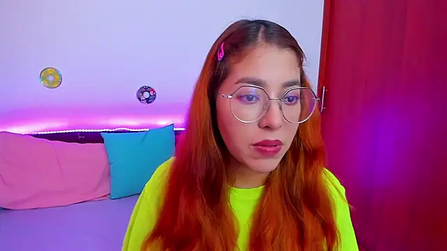 Snapshot of _Moon_Johnson chatting on 09.13.25  Moon Johnson online show from 09.13.25