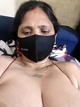 Neha8923 online show from 10.31.25