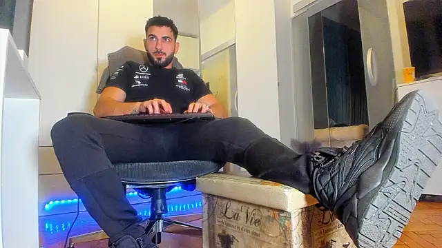 welcometo hell online show from 10.06.25