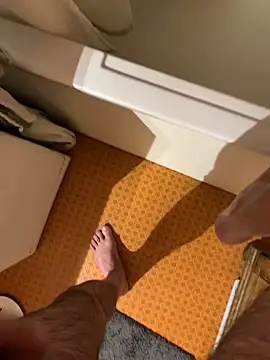 Snapshot of solomec chatting on 12.24.24 solomec online show from 12.24.24