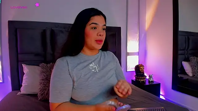 EmmaBecket2 online show from 02.07.25