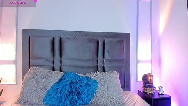 EmmaBecket2 online show from 02.11.25